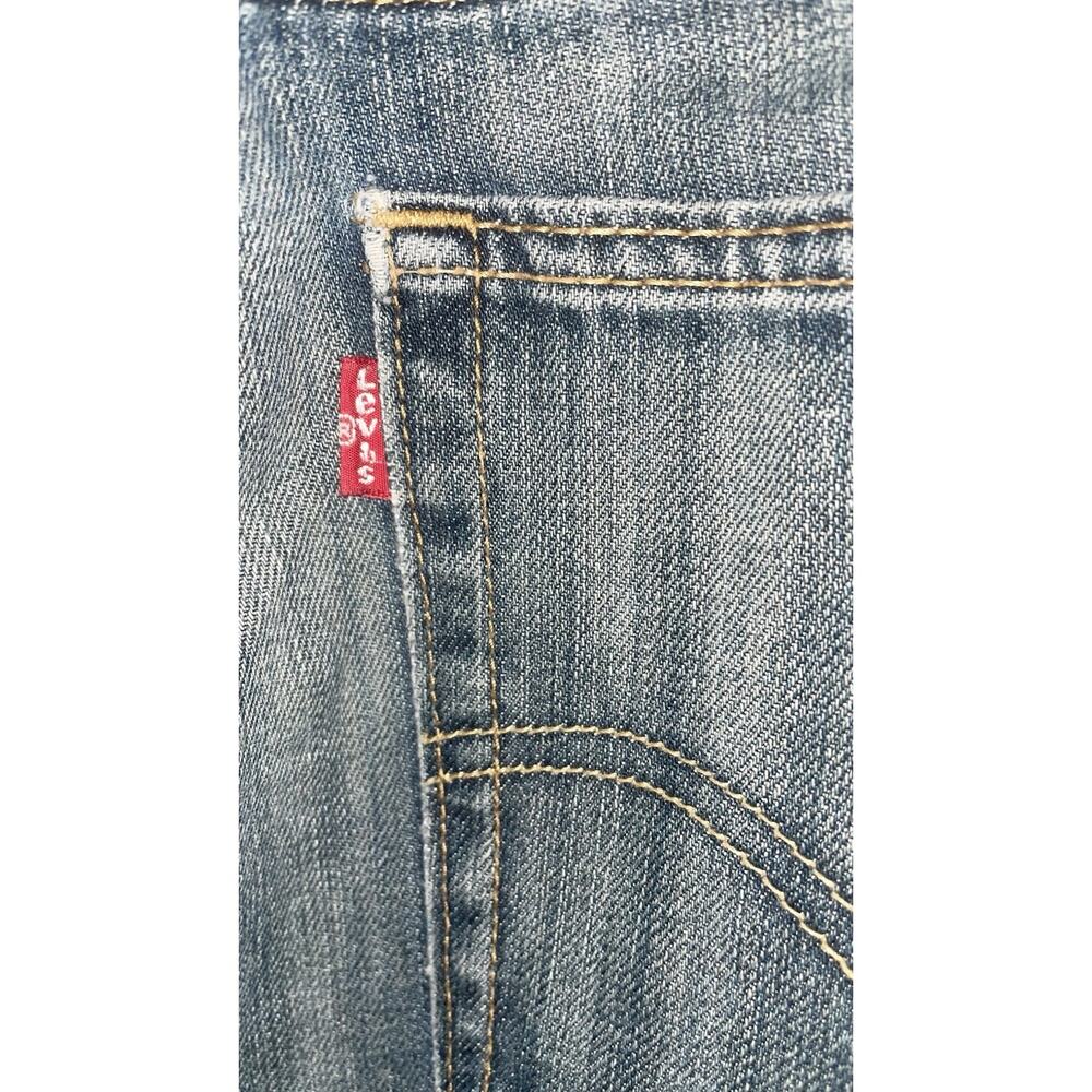 Levi’s 527 Jeans Adult 32x32 Blue Low Boot Cut Distressed Low Rise - Picture 4 of 5